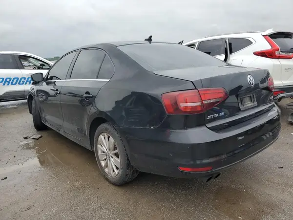 3VWD67AJ0GM321086 2016 VOLKSWAGEN JETTA - Image 2