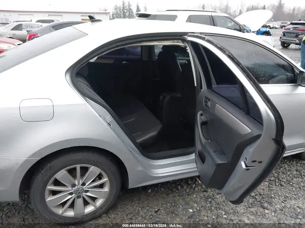 3VWD67AJ0GM328992 2016 VOLKSWAGEN JETTA - Image 8