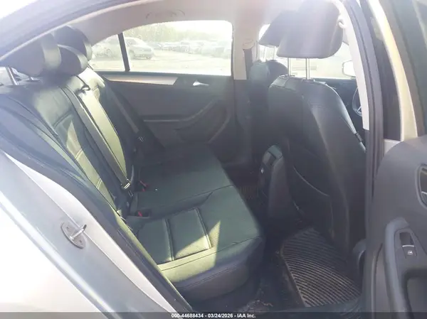 3VWD67AJ0GM348269 2016 VOLKSWAGEN JETTA - Image 8