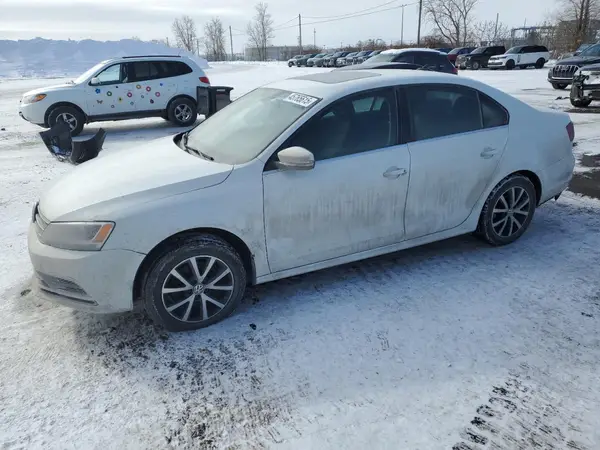 3VWD67AJ0GM368912 2016 VOLKSWAGEN JETTA - Image 1