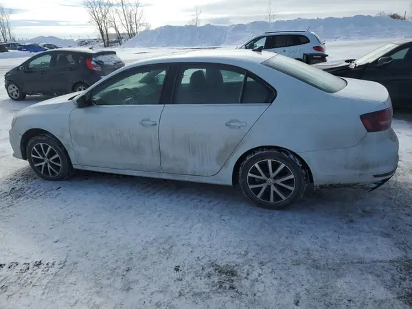 3VWD67AJ0GM368912 2016 VOLKSWAGEN JETTA - Image 2