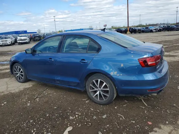 3VWD67AJ0GM377464 2016 VOLKSWAGEN JETTA - Image 2