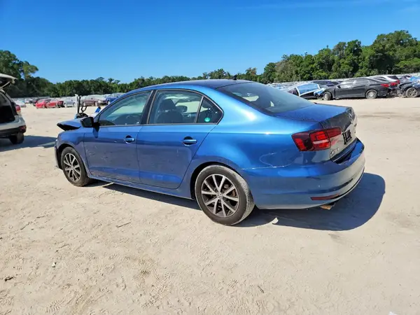3VWD67AJ0GM377481 2016 VOLKSWAGEN JETTA - Image 2