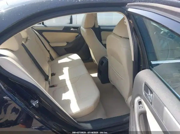 3VWD67AJ0GM381322 2016 VOLKSWAGEN JETTA - Image 8