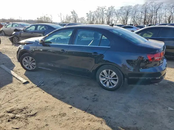 3VWD67AJ0GM405425 2016 VOLKSWAGEN JETTA - Image 2