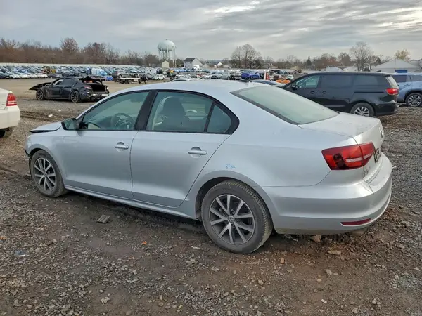 3VWD67AJ1GM209140 2016 VOLKSWAGEN JETTA - Image 2