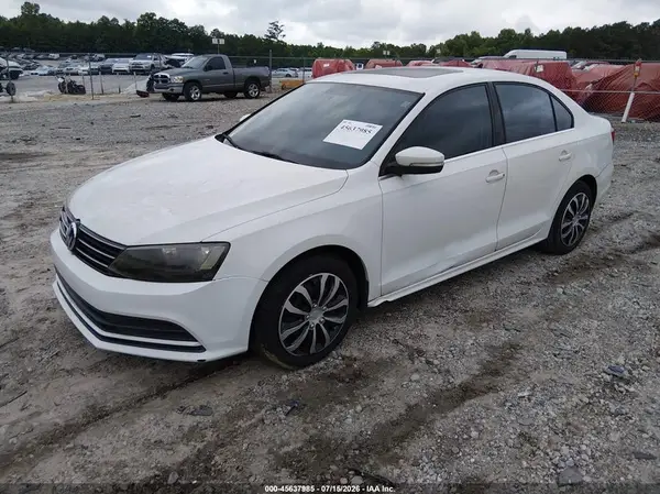3VWD67AJ1GM211793 2016 VOLKSWAGEN JETTA - Image 2