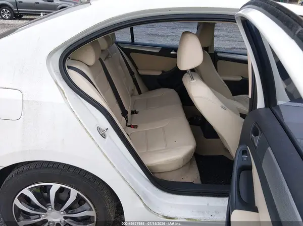 3VWD67AJ1GM211793 2016 VOLKSWAGEN JETTA - Image 8