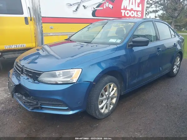 3VWD67AJ1GM249248 2016 VOLKSWAGEN JETTA - Image 2