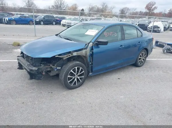 3VWD67AJ1GM255129 2016 VOLKSWAGEN JETTA - Image 2