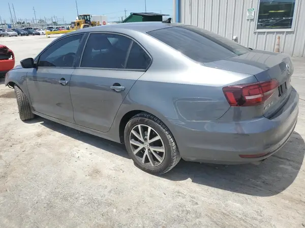 3VWD67AJ1GM255681 2016 VOLKSWAGEN JETTA - Image 2
