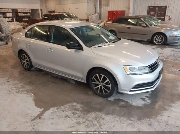 3VWD67AJ1GM314616 2016 VOLKSWAGEN JETTA - Image 1