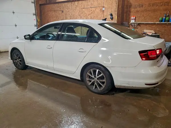 3VWD67AJ1GM317001 2016 VOLKSWAGEN JETTA - Image 2