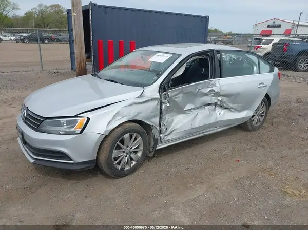 3VWD67AJ1GM328564 2016 VOLKSWAGEN JETTA - Image 2