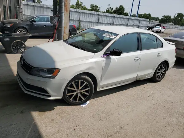 3VWD67AJ1GM345901 2016 VOLKSWAGEN JETTA - Image 1
