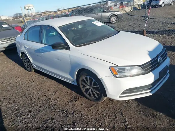 3VWD67AJ1GM346028 2016 VOLKSWAGEN JETTA - Image 1