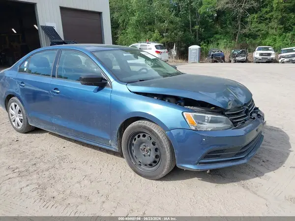 3VWD67AJ1GM350807 2016 VOLKSWAGEN JETTA - Image 1