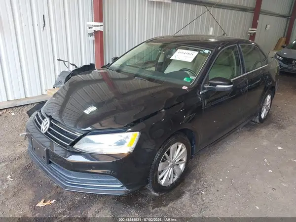 3VWD67AJ1GM383225 2016 VOLKSWAGEN JETTA - Image 2