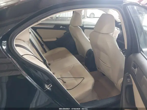 3VWD67AJ1GM383225 2016 VOLKSWAGEN JETTA - Image 8
