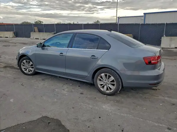 3VWD67AJ1GM391650 2016 VOLKSWAGEN JETTA - Image 2