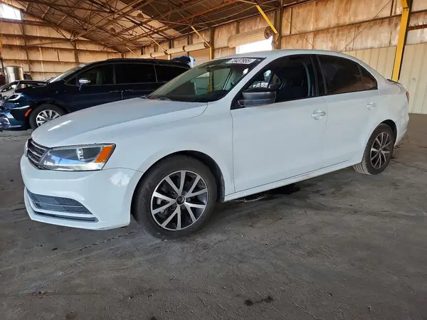 3VWD67AJ1GM398016 2016 VOLKSWAGEN JETTA - Image 1