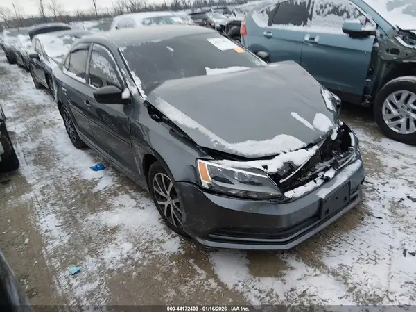 3VWD67AJ1GM406034 2016 VOLKSWAGEN JETTA - Image 1