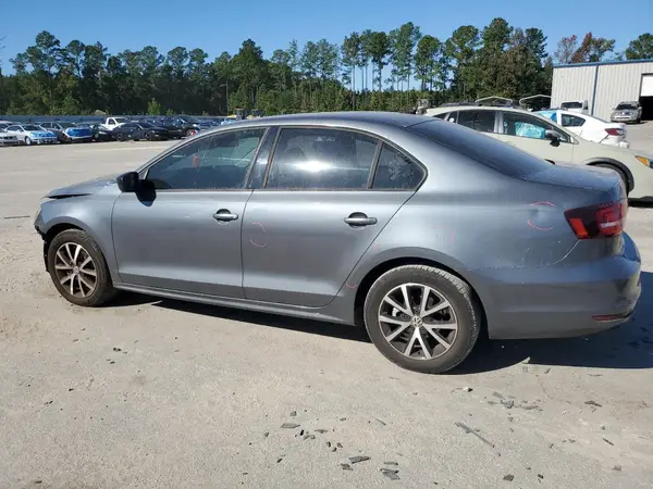 3VWD67AJ2GM261571 2016 VOLKSWAGEN JETTA - Image 2