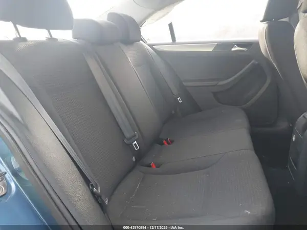 3VWD67AJ2GM261750 2016 VOLKSWAGEN JETTA - Image 8