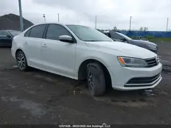 3VWD67AJ2GM264101 2016 VOLKSWAGEN JETTA