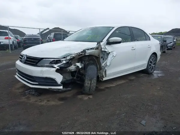 3VWD67AJ2GM264101 2016 VOLKSWAGEN JETTA - Image 2