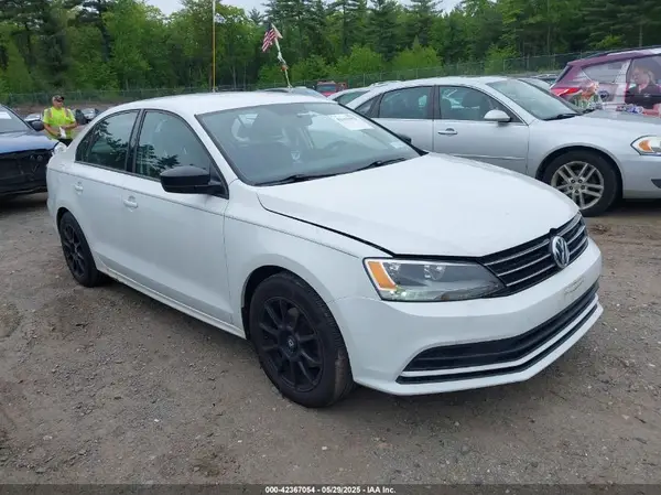 3VWD67AJ2GM274790 2016 VOLKSWAGEN JETTA - Image 1