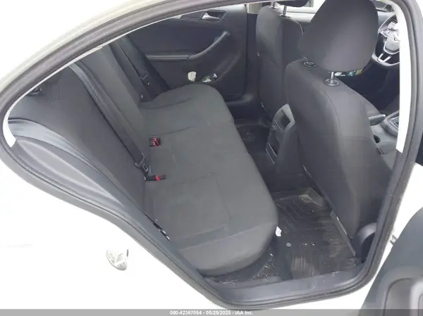3VWD67AJ2GM274790 2016 VOLKSWAGEN JETTA - Image 8