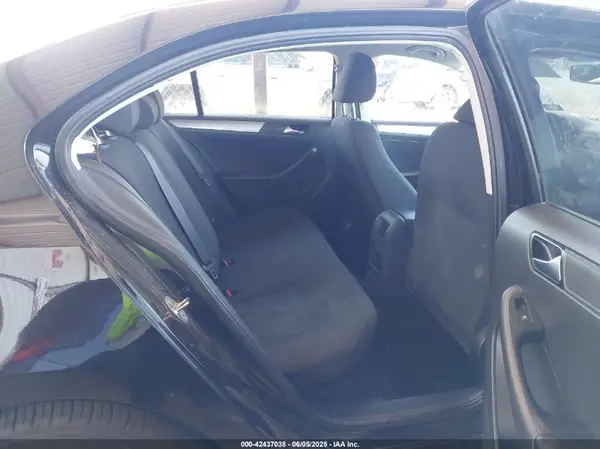3VWD67AJ2GM311417 2016 VOLKSWAGEN JETTA - Image 8