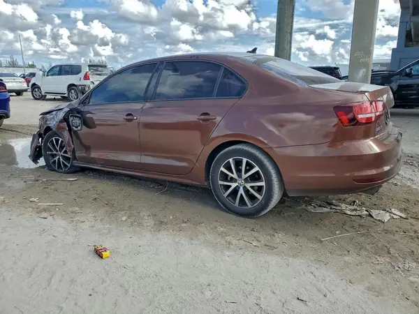 3VWD67AJ2GM349634 2016 VOLKSWAGEN JETTA - Image 2