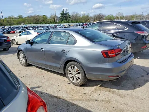 3VWD67AJ2GM357510 2016 VOLKSWAGEN JETTA - Image 2