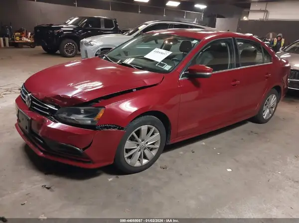3VWD67AJ2GM379877 2016 VOLKSWAGEN JETTA - Image 2