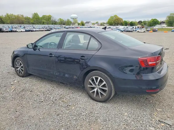 3VWD67AJ2GM387655 2016 VOLKSWAGEN JETTA - Image 2