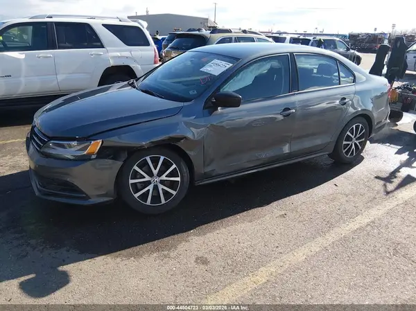 3VWD67AJ2GM406303 2016 VOLKSWAGEN JETTA - Image 2