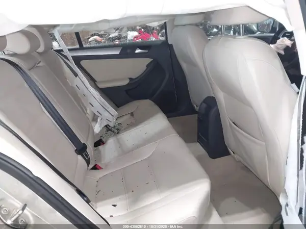 3VWD67AJ3GM202402 2016 VOLKSWAGEN JETTA - Image 8