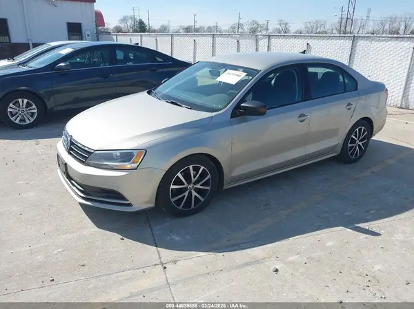 3VWD67AJ3GM218308 2016 VOLKSWAGEN JETTA - Image 2