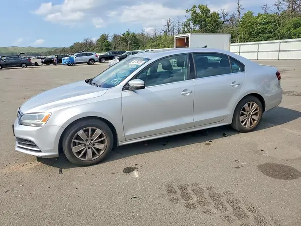 3VWD67AJ3GM229180 2016 VOLKSWAGEN JETTA - Image 1