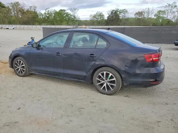 3VWD67AJ3GM234833 2016 VOLKSWAGEN JETTA - Image 2