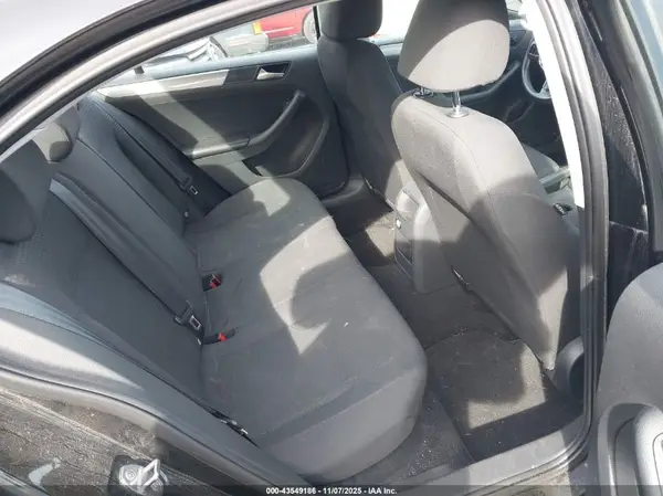 3VWD67AJ3GM236646 2016 VOLKSWAGEN JETTA - Image 8