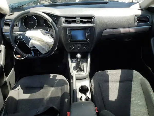 3VWD67AJ3GM246089 2016 VOLKSWAGEN JETTA - Image 8