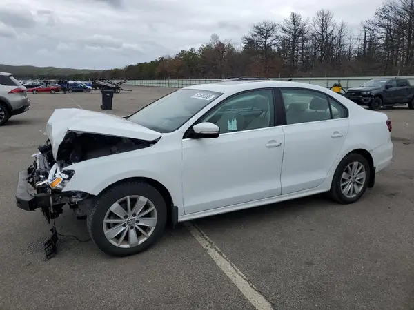 3VWD67AJ3GM253060 2016 VOLKSWAGEN JETTA - Image 1