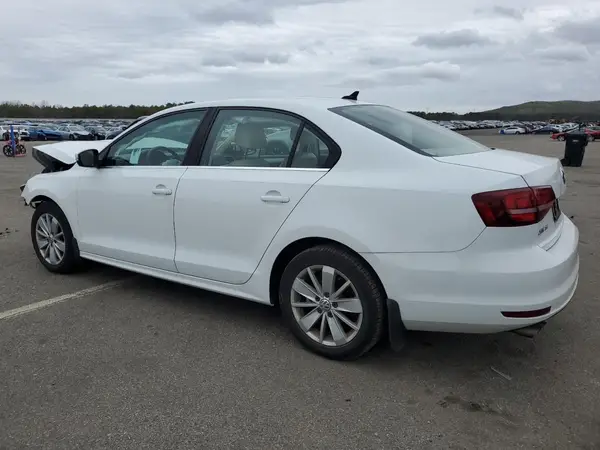 3VWD67AJ3GM253060 2016 VOLKSWAGEN JETTA - Image 2