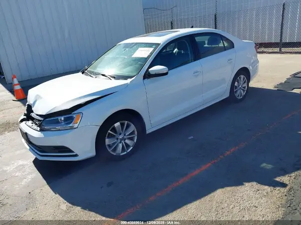 3VWD67AJ3GM254094 2016 VOLKSWAGEN JETTA - Image 2