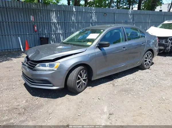 3VWD67AJ3GM255746 2016 VOLKSWAGEN JETTA - Image 2