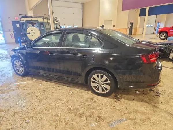 3VWD67AJ3GM267394 2016 VOLKSWAGEN JETTA - Image 2