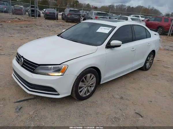 3VWD67AJ3GM307344 2016 VOLKSWAGEN JETTA - Image 2
